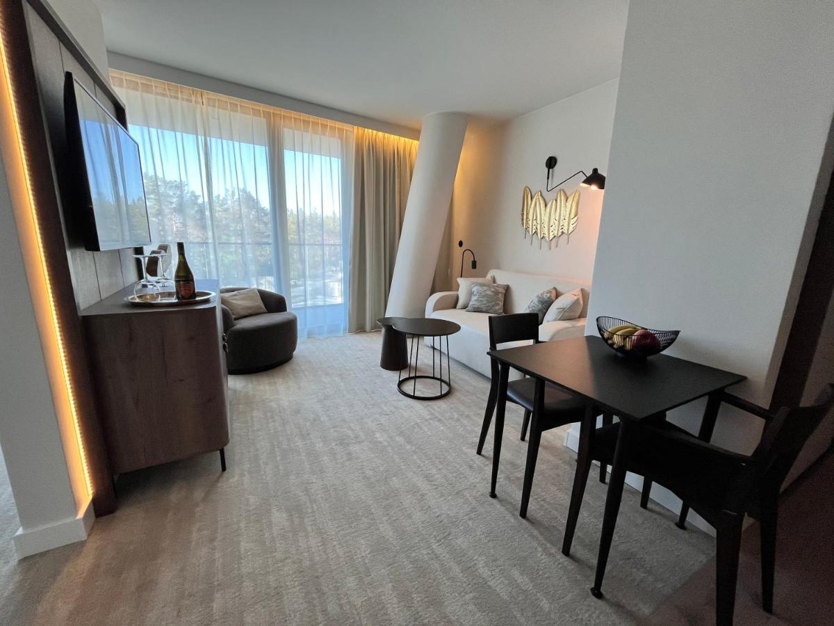 Wave Apartament Piano Miedzyzdroje Ngoại thất bức ảnh